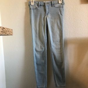 Hollister Lightwash Skinny Jeans